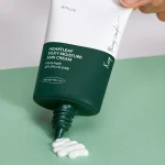 ANUA HEARTLEAF SILKY MOISTURE SUN CREAM SPF 50+ 50ml - Imagen 3