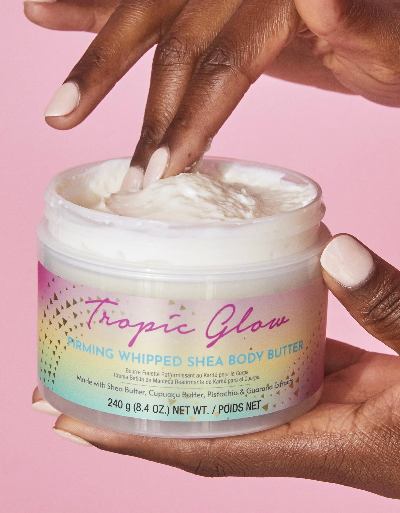 tropic-glow-whipped-body-butter-on-body_1800x1800 TREE HUT MANTECA CORPORAL TROPIC GLOW 240G - Imagen 2